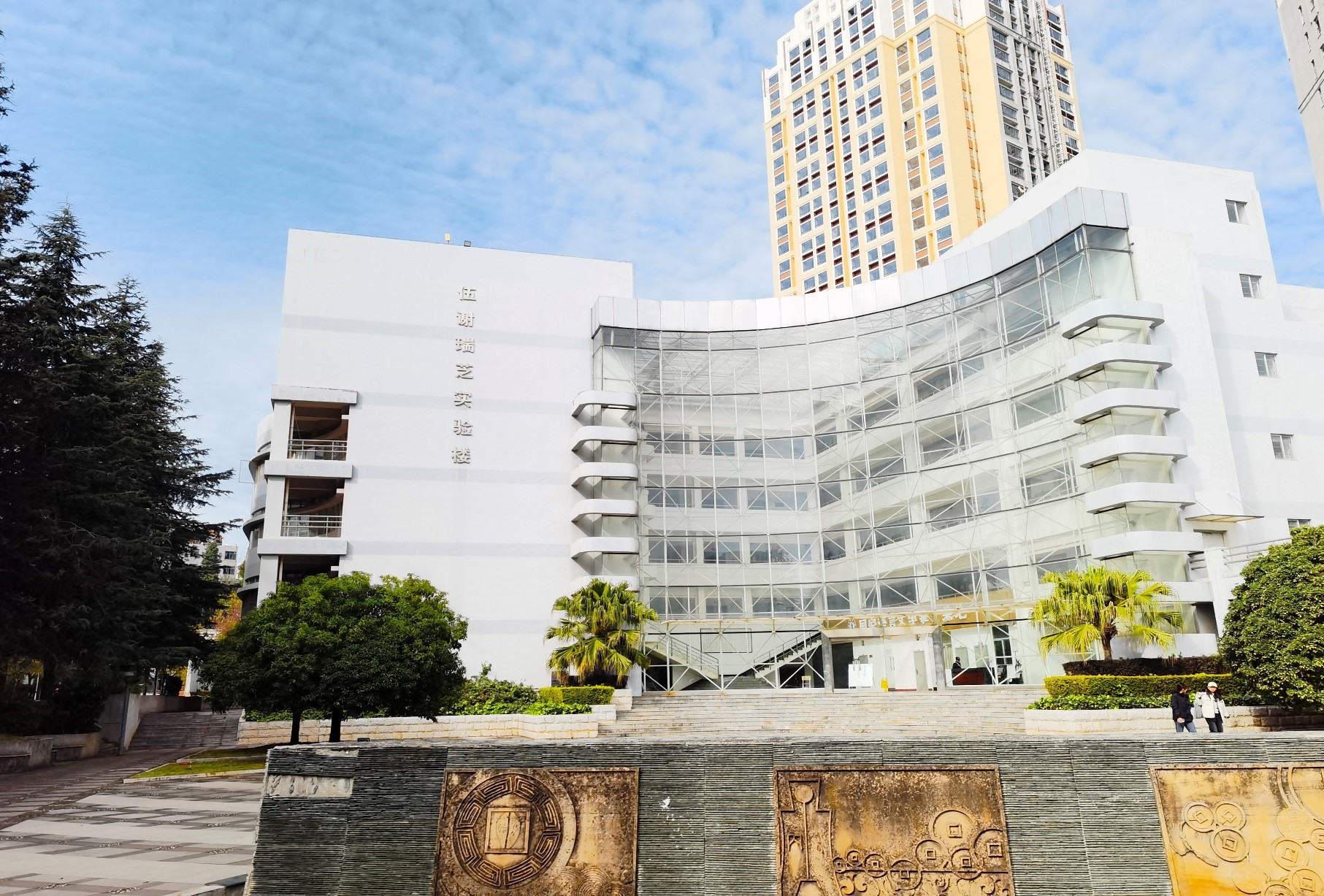 ABUIABACGAAgu4mtygYoyOfEuQYwlQ44ywk